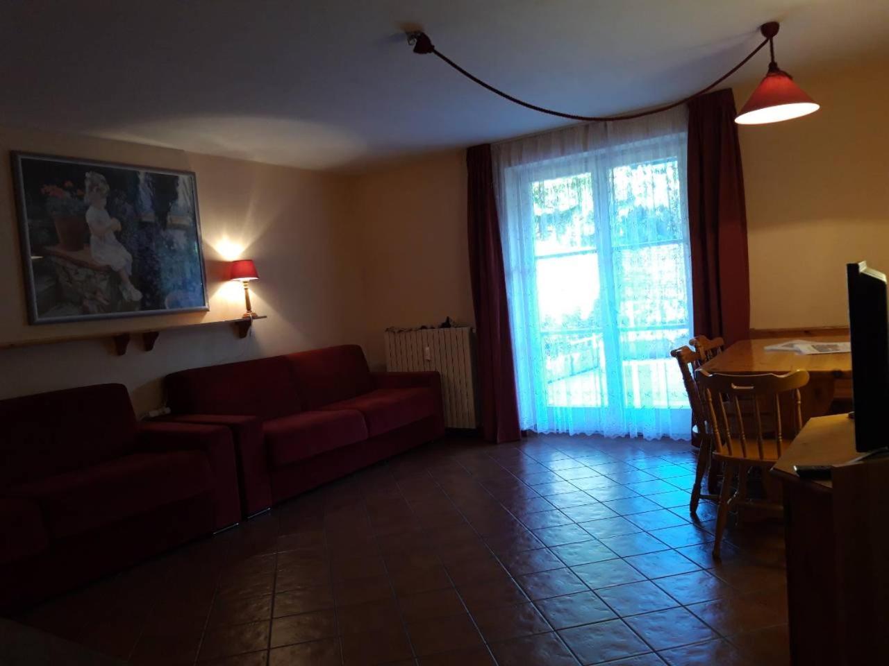 Aparthotel Residenze Sonnenschein Casa Rossa Villabassa Esterno foto